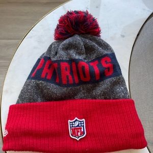 Unisex patriots beanie. Great condition